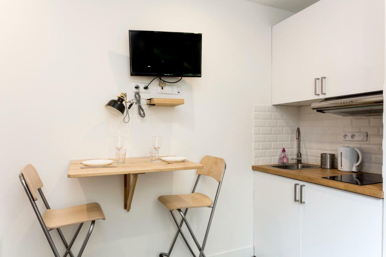 Studette De Charme Neuve Proche Invalides Apartamento París Exterior foto